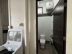 Clementi Avenue 2 Shopping Centre (D5), Shop House #547842351
